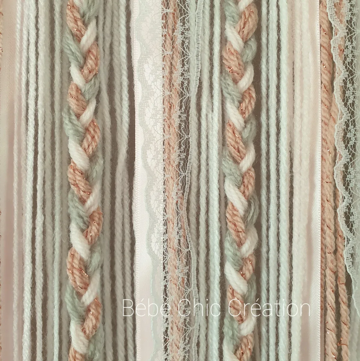 Attrape rêves prénom personnalisable Vieux rose, gris et blanc