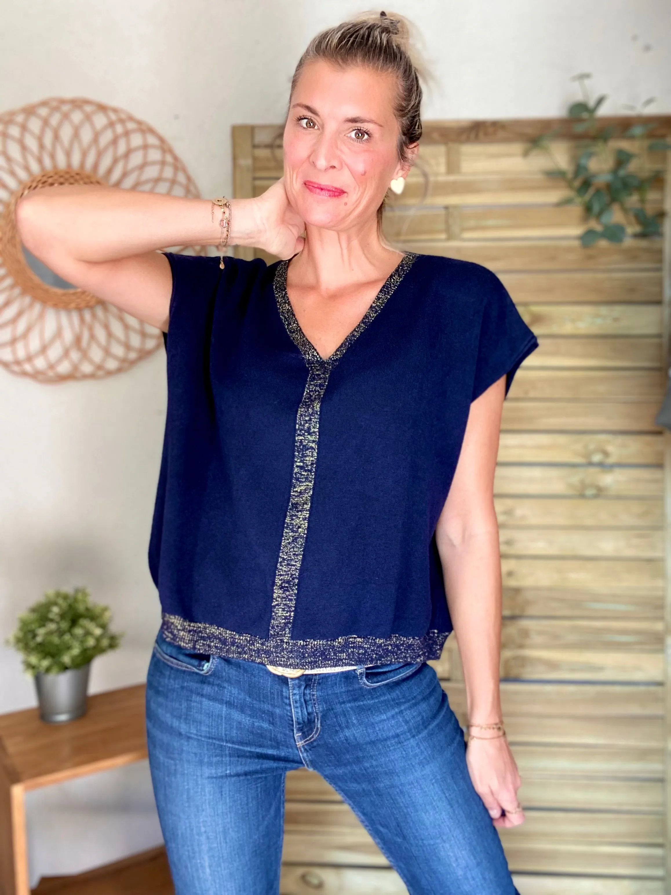 Pull fin avec lurex doré, col V - GISLE - Bleu marine