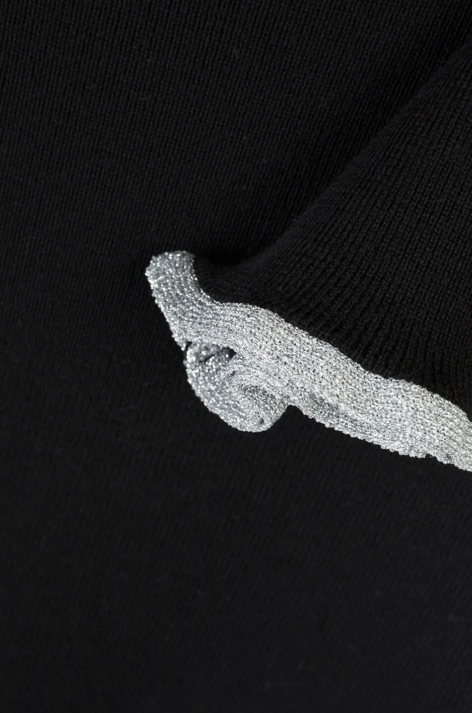 Robe en laine avec détails argentés