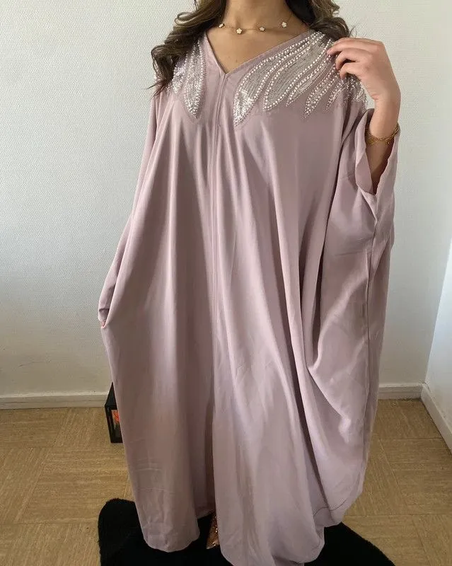 Robe longue ample / manches chauve-souris