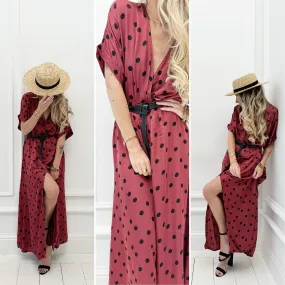 Robe pourpre à pois soyeuse