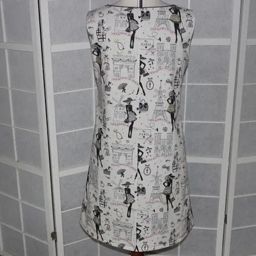 Robe trapèze ample sans manches  en tissu imprimé la parisienne