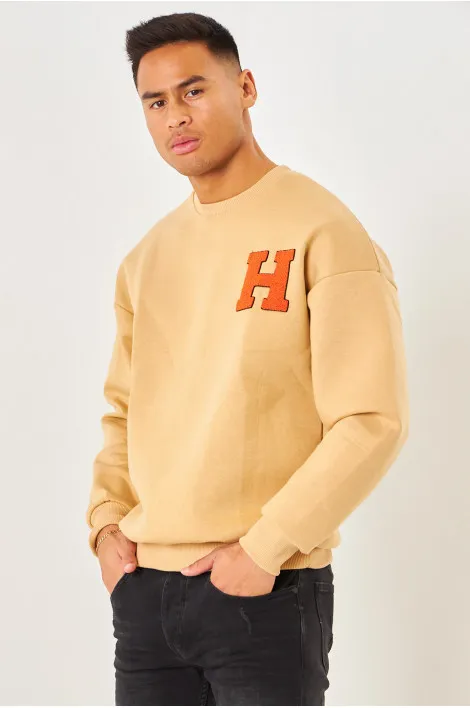 Sweat beige foncé à écusson "H" brodé